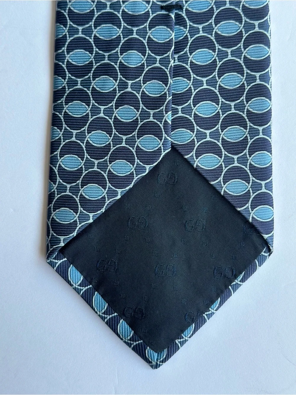 Gucci Mens Silk Tie Blue Geometric Circle Pattern Made In Italy Authentic